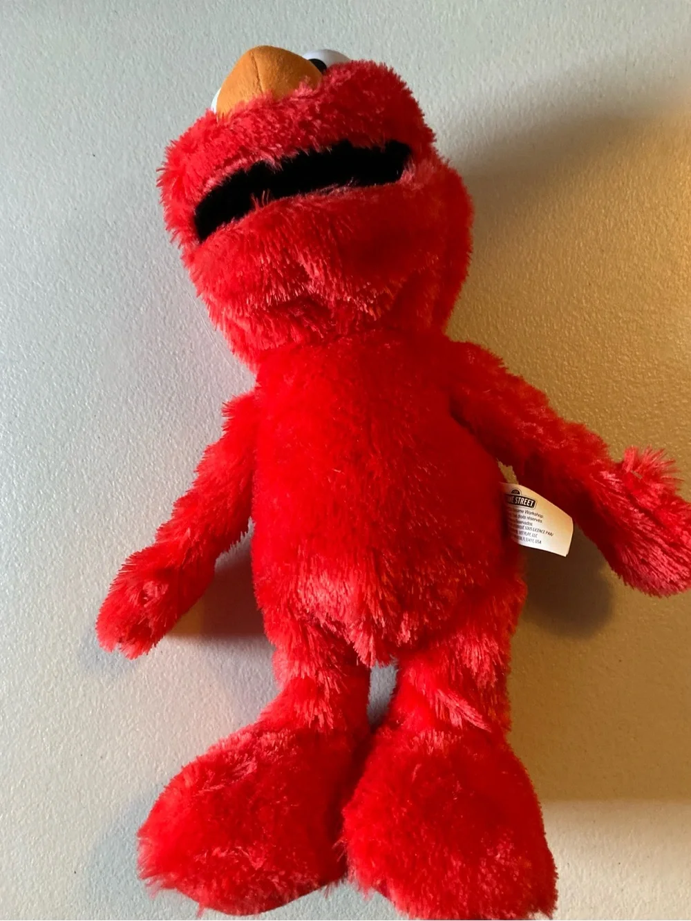 Sesame Street Elmo Battery Powered Red Plush Animal Toy 14” Tall “Elmo Slide”